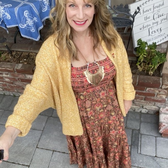 Anthropologie Angel Of The North Chauvet cardigan. Size S but roomy fit. EUC - Picture 6 of 7